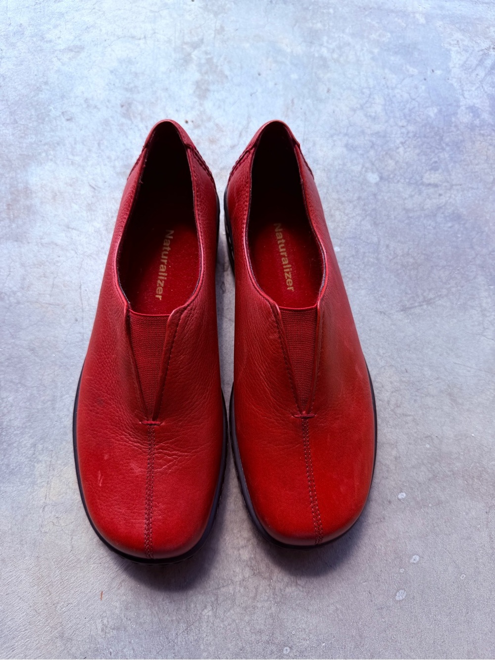 Naturalizer Women’s Slip-On Leather Mules in Red